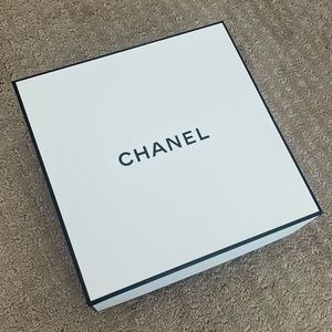 Big Chanel box